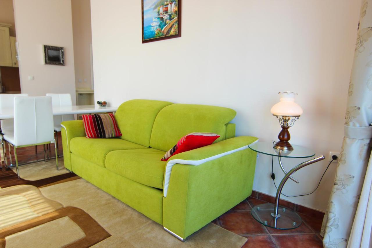 Lux M & A Apartments Budva Exteriör bild